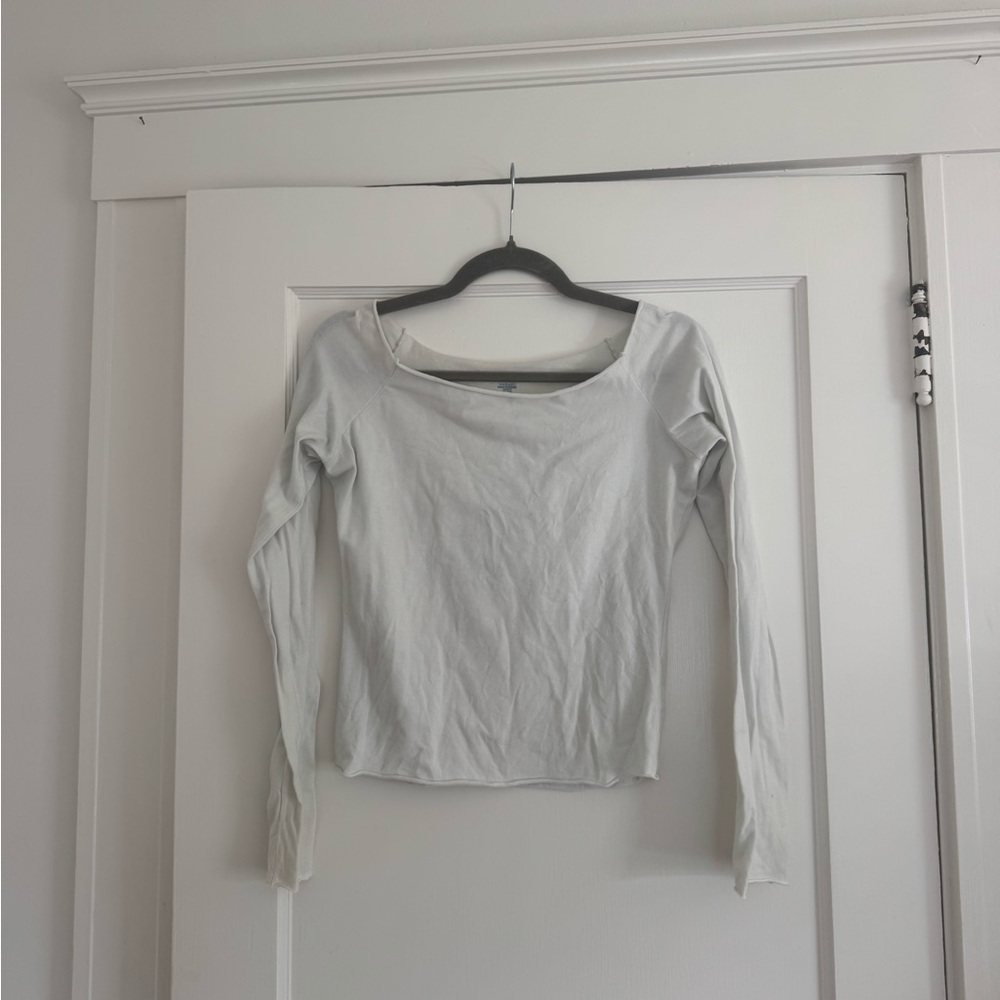 Brandy Melville white t shirt long sleeve off the shoulder